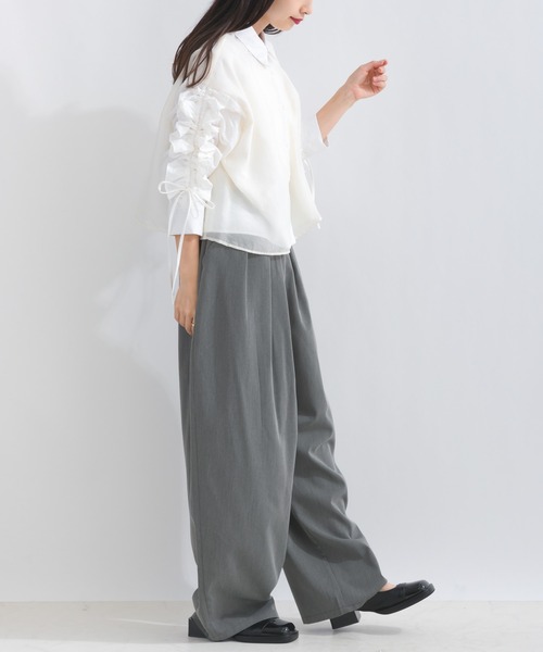 terrace(テラス)の「スリータックカーブパンツ(スラックス・レディース・チャコール/ベージュ/グレー・MEDIUM)」の18枚目の写真
