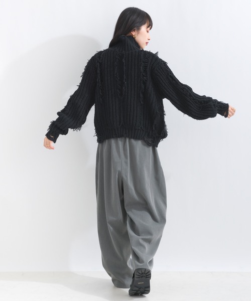 terrace(テラス)の「スリータックカーブパンツ(スラックス・レディース・チャコール/ベージュ/グレー・MEDIUM)」の21枚目の写真