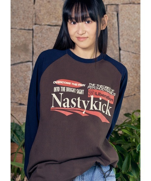 NASTY KICK（ナスティーキック）の「【UNISEX】NASTYKICK／Liberation ロングスリーブT（Tシャツ/カットソー・レディース・ホワイト/ブラウン・LARGE/MEDIUM）」の6枚目の写真