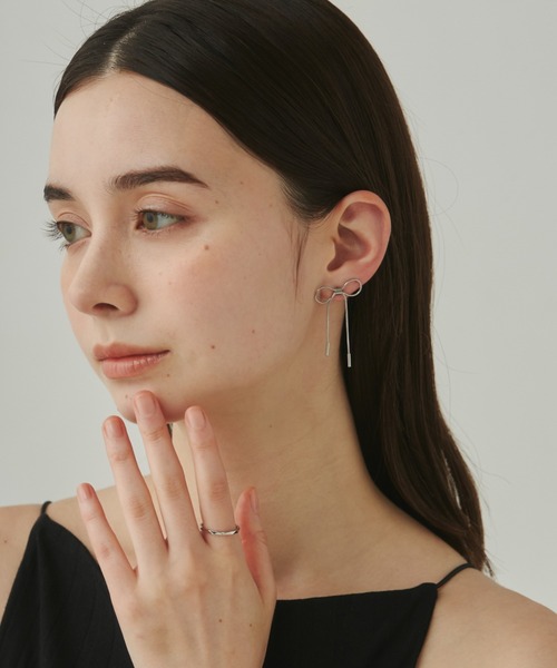 ciite' surgical stainless（シーテサージカルステンレス）の「【 金属アレルギー対応 】 リボンデザインピアス サージカルステンレス   (両耳用)（ピアス（両耳用）・レディース・シルバー/ゴールド・FREE）」の6枚目の写真