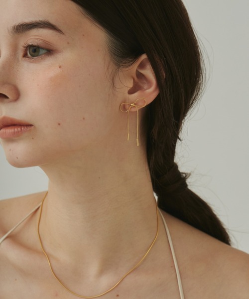 ciite' surgical stainless（シーテサージカルステンレス）の「【 金属アレルギー対応 】 リボンデザインピアス サージカルステンレス   (両耳用)（ピアス（両耳用）・レディース・シルバー/ゴールド・FREE）」の11枚目の写真