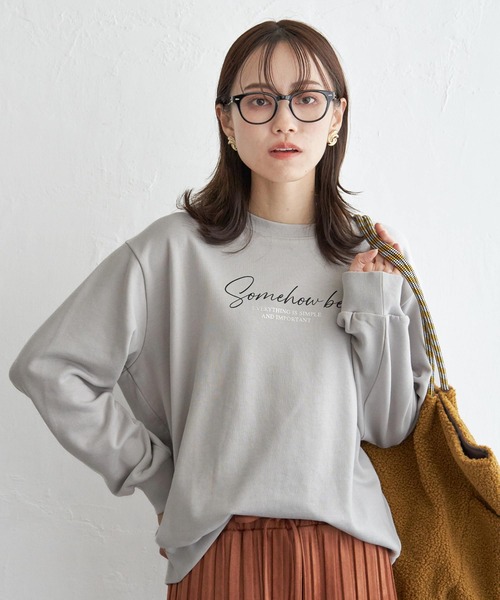 ikka(イッカ)の「【親子コーデ】裏毛ロゴフォトスウェット(スウェット・レディース・ピンク/ミント/オフホワイト/チャコールグレー/ライトグレー・M/L/S)」の3枚目の写真