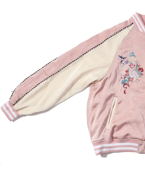 ScoLar（スカラー）の「143654：25周年記念刺繍 プレミアブルゾン（ブルゾン・レディース・ピンク/ブラック・M）」の9枚目の写真