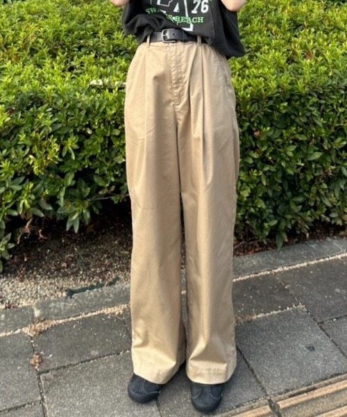 RODEO CROWNS WIDE BOWL(ロデオクラウンズワイドボウル)の「SMOOTH チノパンツ(チノパンツ・レディース・ベージュ/ネイビー/ブラック・SMALL/MEDIUM)」の3枚目の写真