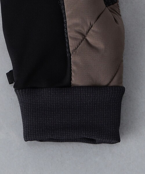 THE NORTH FACE(ザノースフェイス)の「<THE NORTH FACE>レッドランプログローブ(手袋・メンズ・ダークブラウン/ブラック/コバルトブルー・L)」の16枚目の写真