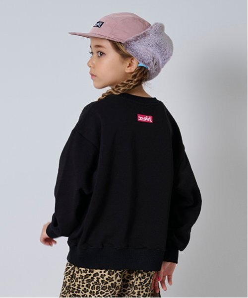 X-girl Stages（エックスガールステージス）の「ガールイラストトレーナー（スウェット・キッズ・トップグレー/ブラック・80ｃｍ/90cm/100cm/110cm/120cm/130cm/140cm）」の15枚目の写真