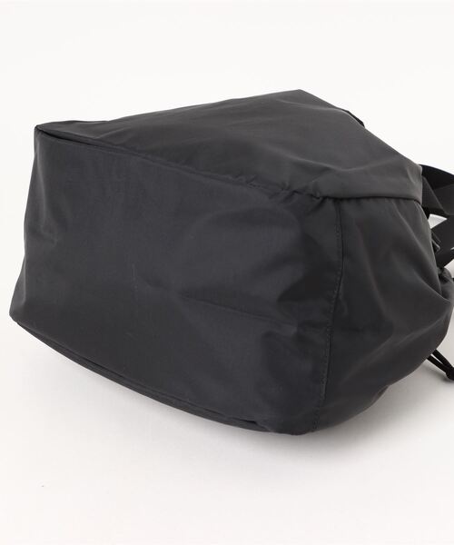 FREDRIK PACKERS(フレドリックパッカーズ)の「【FREDRIK PACKERS】210D BLOOM SHOULDER 別注モデル(ショルダーバッグ・レディース・チャコールグレー/ブラック/カーキ/ネイビー・FREE)」の18枚目の写真