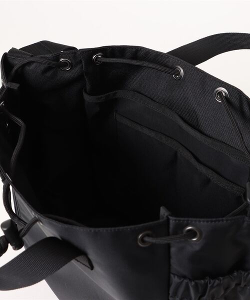 FREDRIK PACKERS(フレドリックパッカーズ)の「【FREDRIK PACKERS】210D BLOOM SHOULDER 別注モデル(ショルダーバッグ・レディース・チャコールグレー/ブラック/カーキ/ネイビー・FREE)」の19枚目の写真