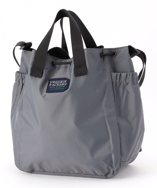 FREDRIK PACKERS(フレドリックパッカーズ)の「【FREDRIK PACKERS】210D BLOOM SHOULDER 別注モデル(ショルダーバッグ・レディース・チャコールグレー/ブラック/カーキ/ネイビー・FREE)」の1枚目の写真