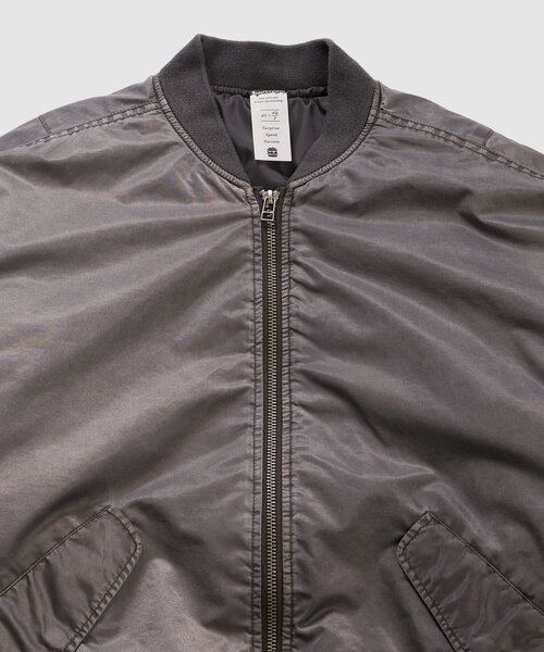 WHO'S WHO gallery（フーズフーギャラリー）の「【Sourcream/サワークリーム】バラモチーフMA1（ブルゾン・レディース・チャコールグレー/ブラック/カーキ・FREE）」の15枚目の写真