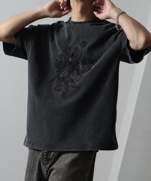 welise（ウェライズ）の「【welise/ウェライズ】＜Embroidery＞レトロフラワー スノーヴィンテージダイ加工 オーバーサイズ半袖Tシャツ（Tシャツ/カットソー・メンズ・ブラック系その他4/ブラック系その他2/ブラック系その他/ブラック系その他3・S/M/L）」の13枚目の写真
