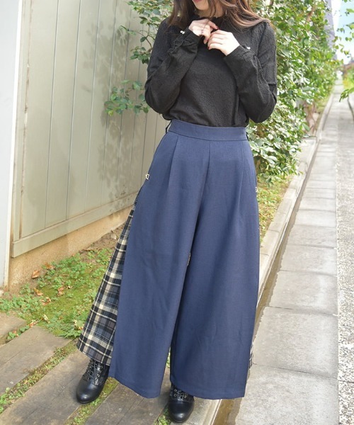 axes femme（アクシーズファム）の「サイドチェックワイドパンツ（その他パンツ・レディース・ネイビー/ブラック・FREE）」の7枚目の写真