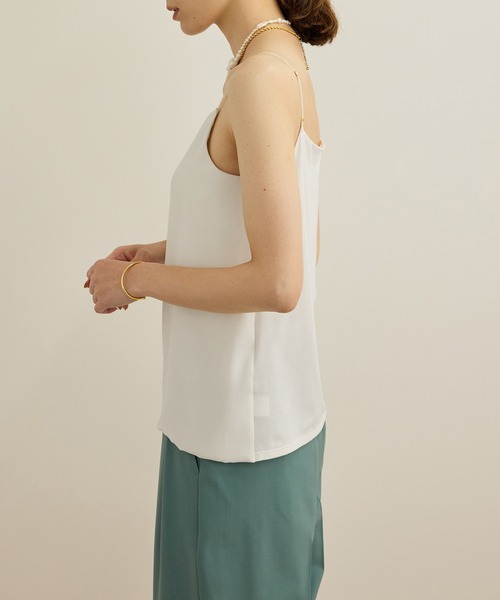 ROPE'（ロペ）の「【洗える】カップ付きサテンジャージーキャミソール（キャミソール・レディース・オフホワイト/ブラック・FREE）」の8枚目の写真