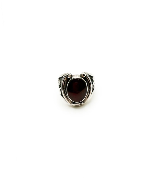 Indian Jewelry(インディアンジュエリー)の「THEATER シアター ホーフデザインオーバルストーンシルバーリング Made in USA(リング・レディース・シルバー・#18/#16)」の2枚目の写真