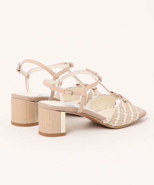 LANVIN en Bleu(ランバンオンブルー)の「リボンモチーフTストラップサンダル(サンダル・レディース・ブラック/ベージュ・22.0cm/22.5cm/23.0cm/23.5cm/24.0cm/24.5cm)」の3枚目の写真