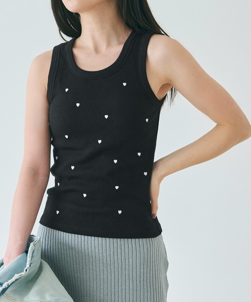 coca（coca）（コカ）の「【WEB限定セール】OUT BRAカップ付ハート刺繍タンクトップ（タンクトップ・レディース・グレー/ブラック/アイボリー・M/L/S）」の14枚目の写真