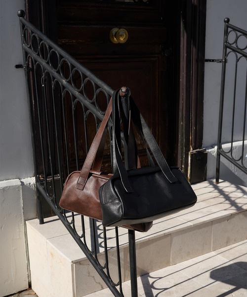 Regen Glanz(レーゲングランツ)の「square shoulder bag/スクエアショルダーバッグ(ショルダーバッグ・メンズ・ブラック/ダークブラウン・フリー)」の6枚目の写真