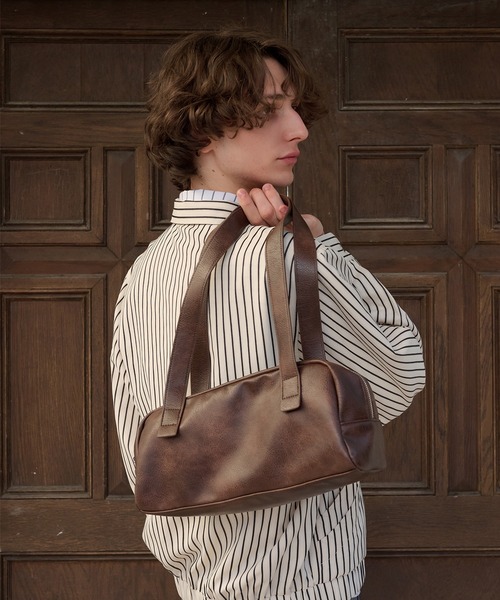 square shoulder bag/スクエアショルダーバッグ（ショルダー