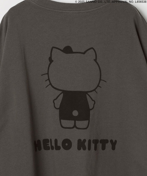 【HELLO KITTY】スウェットプルオーバー HELLO KITTY】リボンデザインショートプルオーバー（スウェット