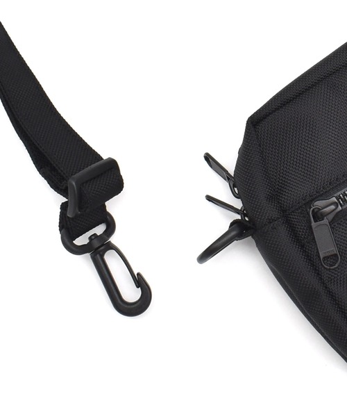 NEW ERA(ニューエラ)の「【ムラサキスポーツ別注】NEW ERA/ニューエラ ショルダーバック S POUCH LARGE MS 14699378(ショルダーバッグ・メンズ・ブラック・FREE)」の13枚目の写真