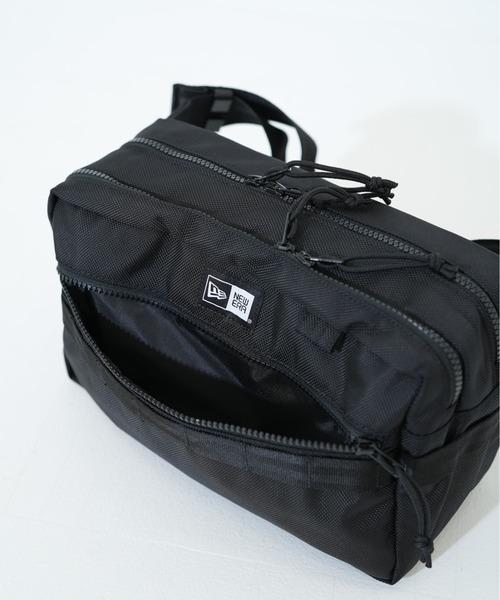 NEW ERA(ニューエラ)の「【NEW ERA/ニューエラ】SQUARE WAIST BAG(ボディバッグ/ウエストポーチ・メンズ・ブラック×ホワイト/ブラック/ブラック系その他・FREE)」の11枚目の写真
