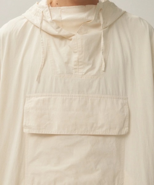 ATON（エイトン）の「ATON (エイトン)ORGANIC COTTON WEATHER | ANORAK（その他アウター・メンズ・ホワイト/ブラック・6/4）」の6枚目の写真