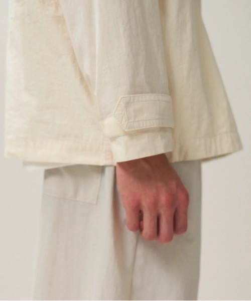 ATON（エイトン）の「ATON (エイトン)ORGANIC COTTON WEATHER | ANORAK（その他アウター・メンズ・ホワイト/ブラック・6/4）」の7枚目の写真