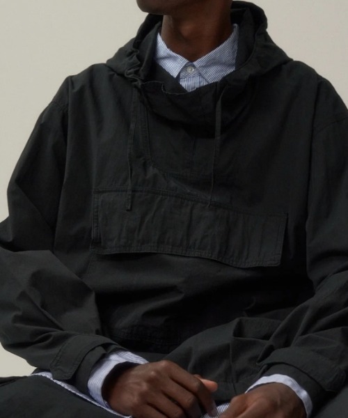 ATON（エイトン）の「ATON (エイトン)ORGANIC COTTON WEATHER | ANORAK（その他アウター・メンズ・ホワイト/ブラック・6/4）」の12枚目の写真
