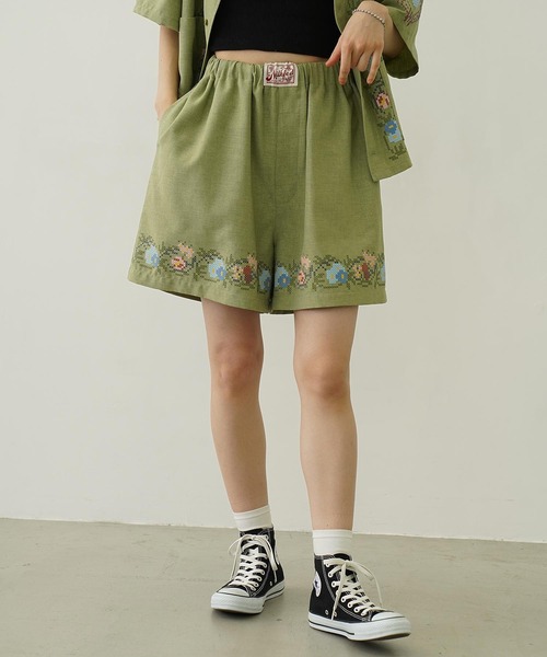 MILKFED.(ミルクフェド)の「CROSS STITCH STYLE SHORTS(その他パンツ・レディース・ライトグリーン/ネイビー/オフホワイト・ONE SIZE)」の3枚目の写真