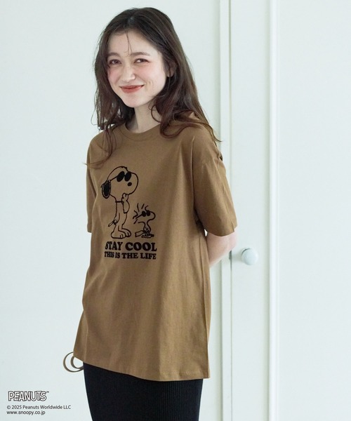 PEANUTS（ピーナッツ）の「【PEANUTS/ピーナッツ】SNOOPY/スヌーピー＆ウッドストックフロッキープリントTシャツ（Tシャツ/カットソー・レディース・オフホワイト/ピンク/モカ/ネイビー・M/L/LL/3L）」の18枚目の写真