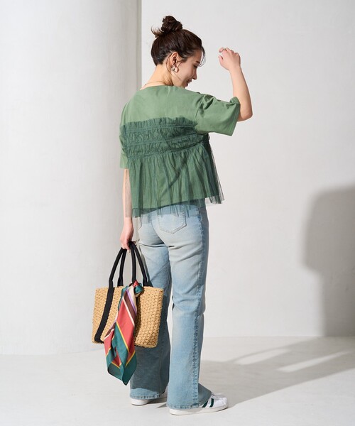 FREAK'S STORE（フリークスストア）の「限定展開　チュール フリル ドッキング 半袖 Tシャツ（Tシャツ/カットソー・レディース・ブラック/オフホワイト/ナチュラル/チャコール/ライトグレー/グリーン・ﾌﾘ-）」の13枚目の写真