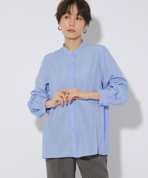 Elura（エルーラ）の「サイドプリーツシャツ/323309（シャツ/ブラウス・レディース・ネイビー/ホワイト/ライトブルー/ライトベージュ・MEDIUM/LARGE）」の3枚目の写真