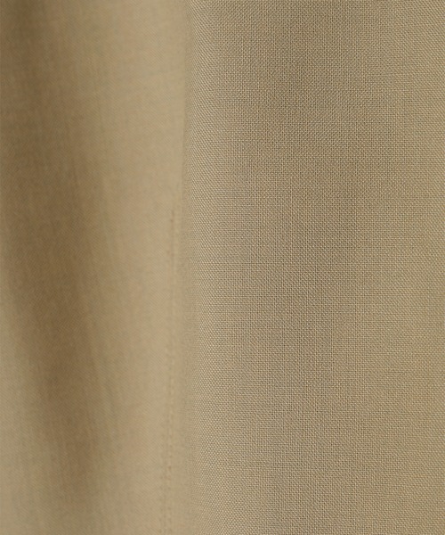 anuans(アニュアンス)の「オブジェクトフレアトップス(シャツ/ブラウス・レディース・グレー/ネイビー/ベージュ・MEDIUM/SMALL)」の18枚目の写真