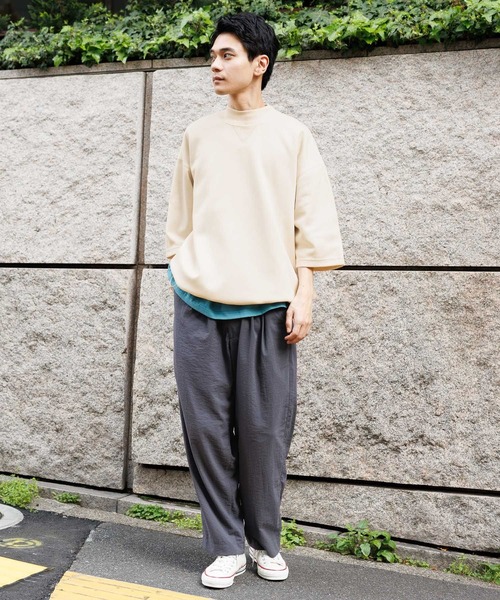 niko and...(ニコアンド)の「バレルスリーブモックネックTシャツ(Tシャツ/カットソー・メンズ・ブラック/オフホワイト・LARGE/MEDIUM)」の16枚目の写真