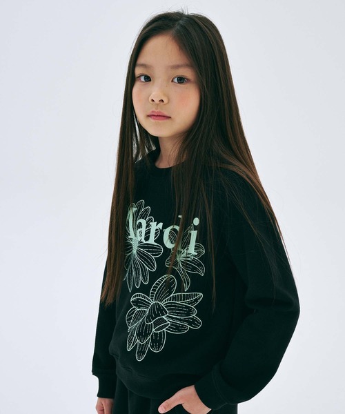 Mardi Mercredi(マルディメクルディ)の「KIDS SWEATSHIRT TRIPLE FLOWER / キッズ スウェットシャツ トリプル フラワー(スウェット・キッズ・ブラック/ホワイト×ピンク/ブラック×ピンク/ベージュ系その他/オートミール/ネイビー・110cm/120cm/130cm/100cm)」の1枚目の写真
