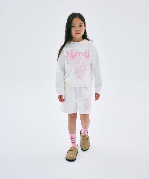 Mardi Mercredi(マルディメクルディ)の「KIDS SWEATSHIRT TRIPLE FLOWER / キッズ スウェットシャツ トリプル フラワー(スウェット・キッズ・ブラック/ホワイト×ピンク/ブラック×ピンク/ベージュ系その他/オートミール/ネイビー・110cm/120cm/130cm/100cm)」の10枚目の写真