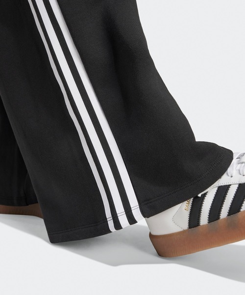 【美品】アディダス PRIMEBLUE ワイドパンツ ブラック スリーストライプ アディダスオリジナルス) adidas Originals PRIMEBLUE リラックス