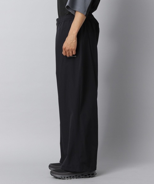 NUMERALS（ヌメラルズ）の「【NUMERALS】ライトシェルトラックパンツ（その他パンツ・メンズ・グレー/ブラック/カーキ・MEDIUM/LARGE）」の16枚目の写真