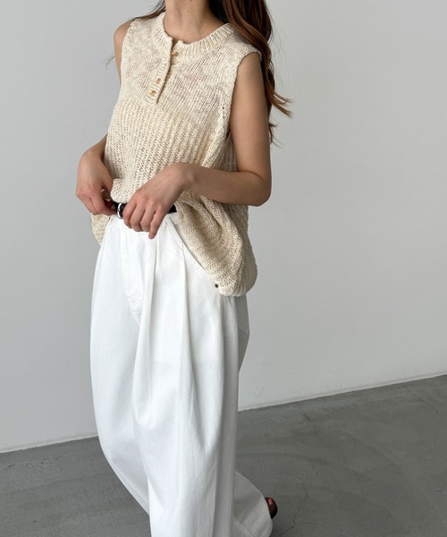 CANAL JEAN(キャナルジーン)の「El mar ヘンリーバルーンニットタンクトップ(タンクトップ・レディース・アイボリー/ブラック・ONE SIZE)」の6枚目の写真