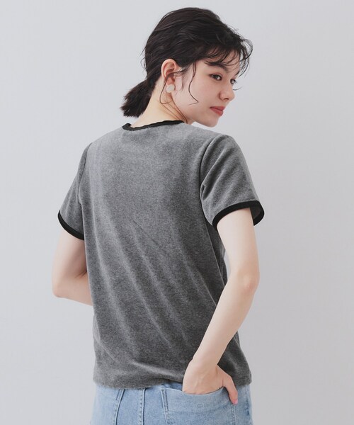 OPAQUE.CLIP（オペークドットクリップ）の「ベロアTシャツ【洗濯機洗い可】（Tシャツ/カットソー・レディース・チャコール/ネイビー系4・38/40/42）」の13枚目の写真