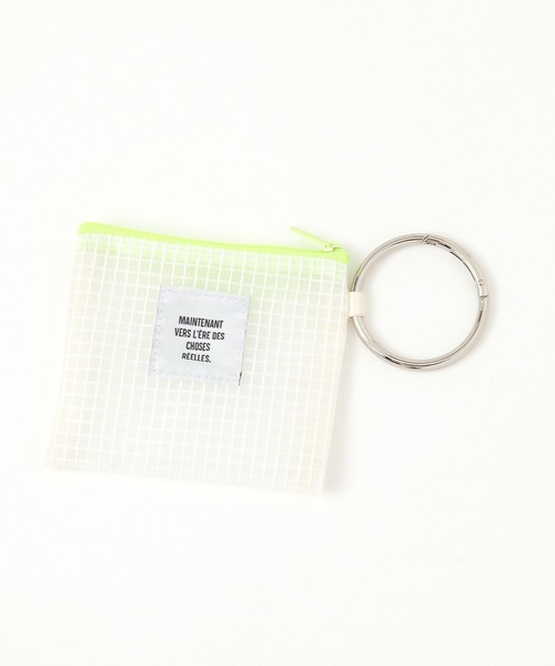 LEPSIM(レプシィム)の「カラビナメッシュポーチ 328064(ポーチ・レディース・ブラック/ライトグリーン/アイボリー・ONE SIZE)」の4枚目の写真