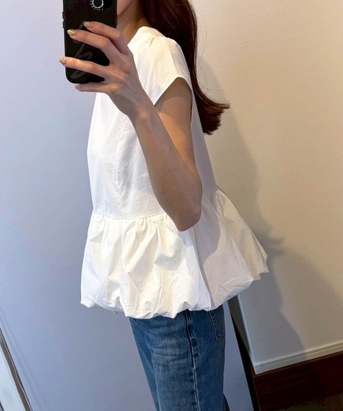 M y u(ミュー)の「【ZOZO限定アイテム】裾バルーンフリル半袖ブラス(シャツ/ブラウス・レディース・ブルー/ブラック/ホワイト・FREE)」の8枚目の写真