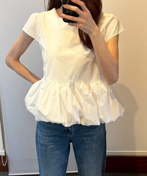 M y u(ミュー)の「【ZOZO限定アイテム】裾バルーンフリル半袖ブラス(シャツ/ブラウス・レディース・ブルー/ブラック/ホワイト・FREE)」の11枚目の写真