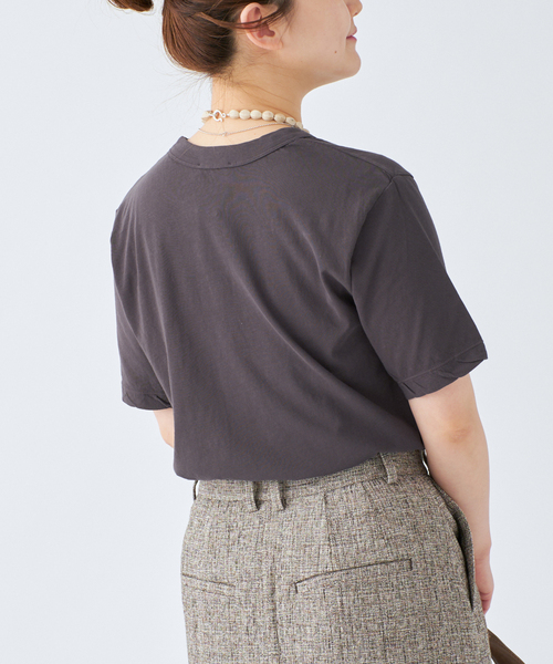 IENA(イエナ)の「ATON/エイトン 別注 FRESCA SINGLE JERSEY Tシャツ(Tシャツ/カットソー・レディース・ホワイト/ベージュ/グレー/ブラック系その他・FREE)」の14枚目の写真