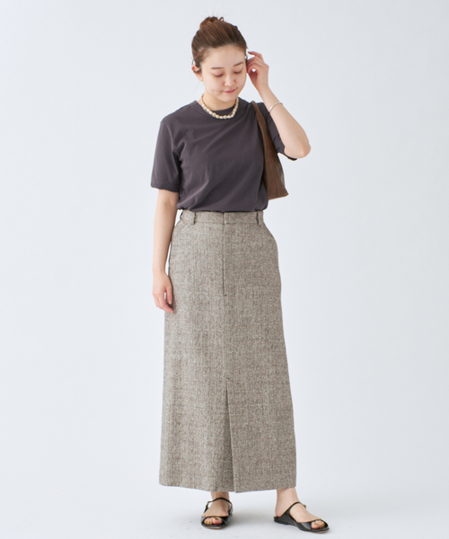 IENA(イエナ)の「ATON/エイトン 別注 FRESCA SINGLE JERSEY Tシャツ(Tシャツ/カットソー・レディース・ホワイト/ベージュ/グレー/ブラック系その他・FREE)」の15枚目の写真