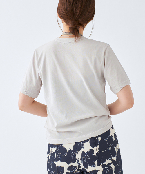 IENA(イエナ)の「ATON/エイトン 別注 FRESCA SINGLE JERSEY Tシャツ(Tシャツ/カットソー・レディース・ホワイト/ベージュ/グレー/ブラック系その他・FREE)」の21枚目の写真
