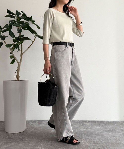 fredy emue(フレディエミュ)の「ラメテレコボートネックカットソー(Tシャツ/カットソー・レディース・ネイビー/ライトグレー/ホワイト系その他/ベビーピンク・38)」の17枚目の写真