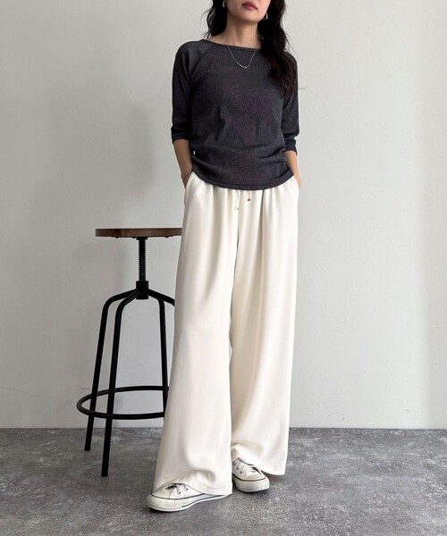 fredy emue(フレディエミュ)の「ラメテレコボートネックカットソー(Tシャツ/カットソー・レディース・ネイビー/ライトグレー/ホワイト系その他/ベビーピンク・38)」の20枚目の写真