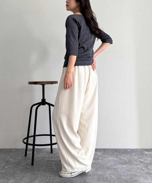 fredy emue(フレディエミュ)の「ラメテレコボートネックカットソー(Tシャツ/カットソー・レディース・ネイビー/ライトグレー/ホワイト系その他/ベビーピンク・38)」の22枚目の写真