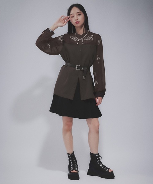 HARE フリンジシシュウシアーシャツ　ブラック　ブラウス HARE（ハレ）の「フリンジシシュウシアーシャツ(HARE)（シャツ